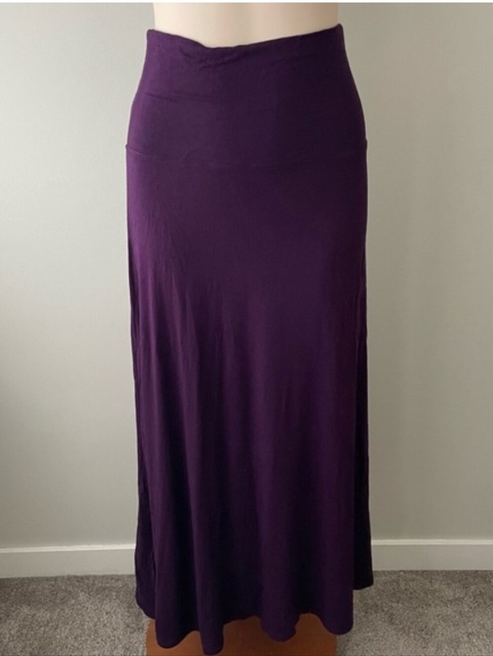89. Om Grown 95% rayon maxi skirt